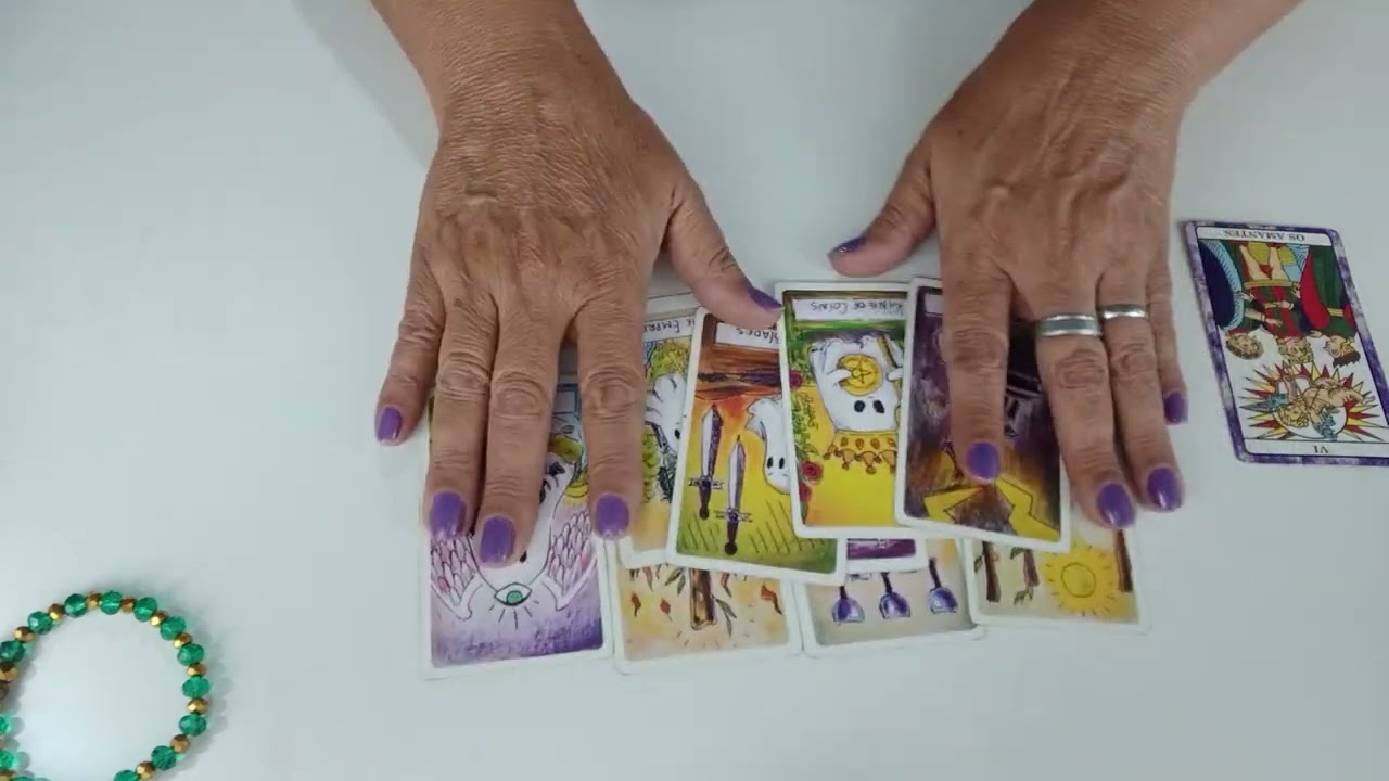 🔮  Domingou! Como está lá a vida do ser de luz? Como está em relação a vc hoje?#tarot