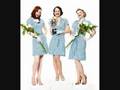 Puppini Sisters- WALK LIKE AN EGYPTIAN { LYRICS }