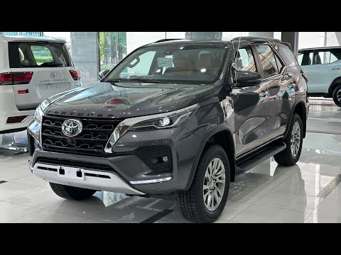2023 Toyota Fortuner 4x4 Grey Metallic Color - interior and exterior walkaround