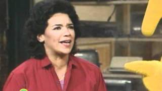 Sesame Street: Rhyme Out