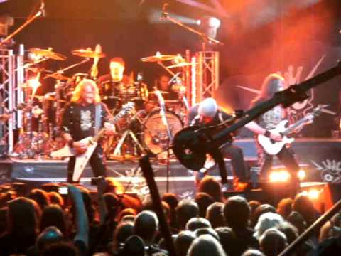 Gamma Ray with Michael Kiske -  Time to break free Live in Bochum 2011