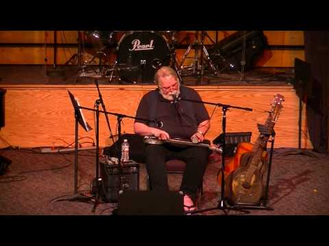 Richard Johnson "Whale Song" at Cafe' con Dios - October 12, 2013