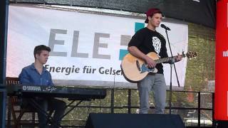 Wincent Weiss - Wie soll ein Mensch das ertragen? / Philipp Poisel Cover (Live)