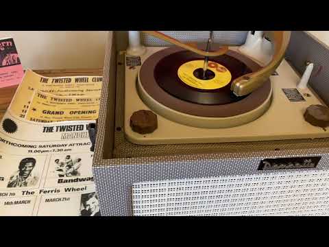 The Marvelettes  - Beechwood 45789  - US Tamla Record Published 1962