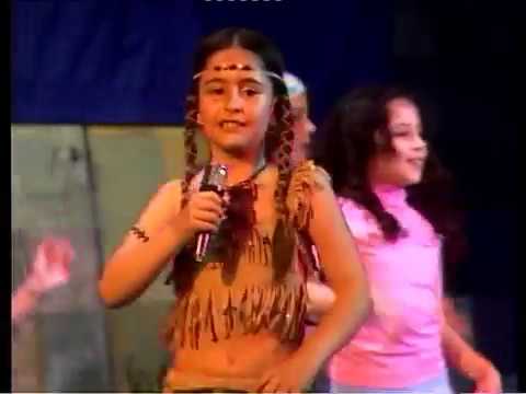 Angela Angelovska- Indijanka