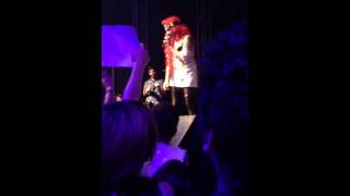 Adore Delano tallking to the crowd &amp; singing Hello I Love You &amp; Jump the Gun in Porto alegre
