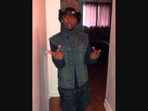 Young Fantom-Respect (G-Mix) (FuCco Da Goonz Mixtape)