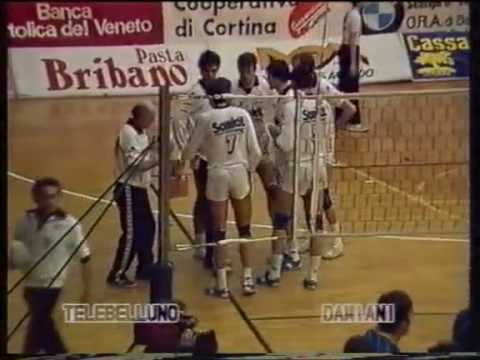 Lozza Pallavolo Belluno - Santal Parma 3-0  serie a/1 16 marzo 1985    parte 9/9