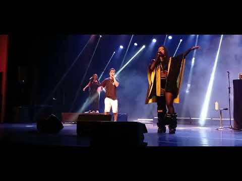 Negra Li e Fábio Brazza