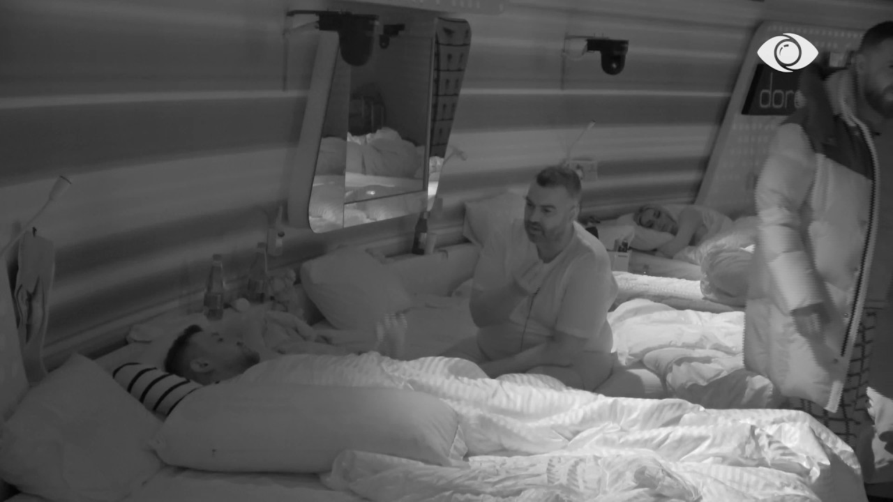 Mjerë ata që të kanë pasur dhe…/ Shëndriti-Rogertit për Mirin, ndërhyn banori: Çfarë the?