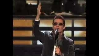 Marc Anthony - Tu Amor Me Hace Bien (Latin Grammys 2010).mp4