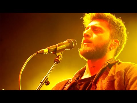 Bir Bilinmez Deryadayız - Ufuk Beydemir
