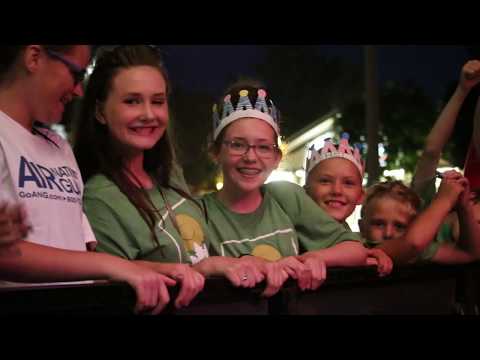 Seo Linn | Milwaukee Irish Fest