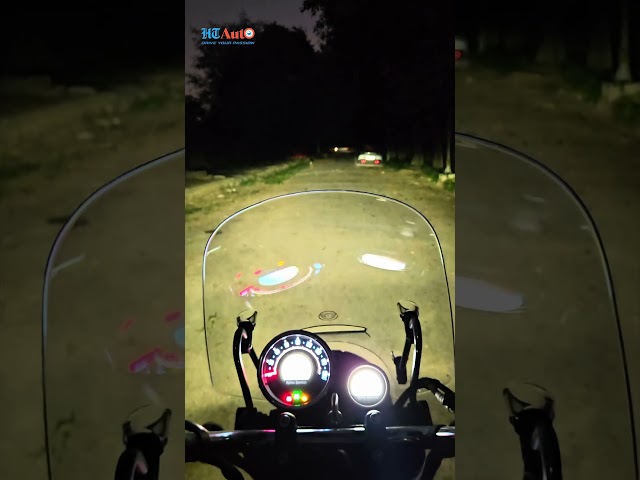 Slicing through the darkness. The Royal Enfield Meteor 350 headlight check.