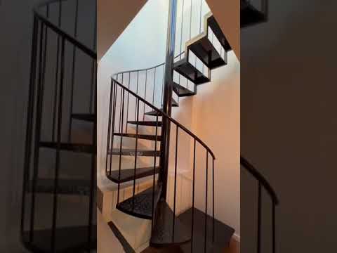 Video de YouTube - Siéntase en New York alquilando este Loft Duplex