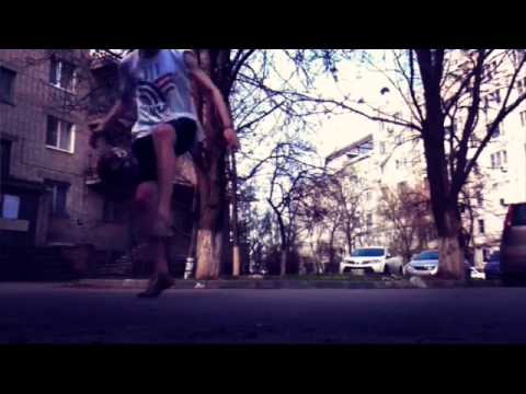 M3mo- Akim Kovalev-Tobias Becs-Freestyle Football