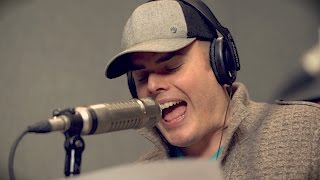 Wally Takes On Marc Martel in Christmas Karaoke Impressions