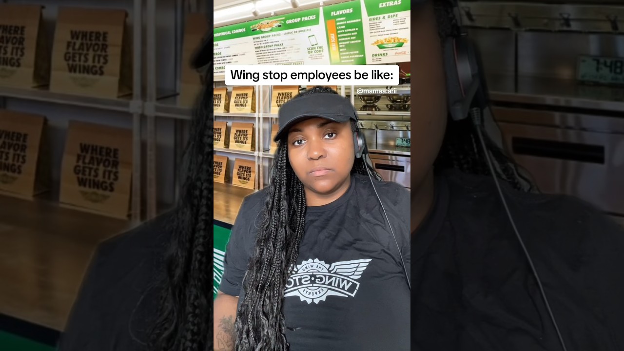 Wingstop employees don’t wanna be there😭 #comedy #contentcreator #wingstop #food #foodie #pov #skit