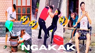 Download lagu Video lucu jail parah😂bikin ngakak jungkir balik mp3 Download lagu Video lucu jail parah😂bikin ngakak jungkir balik mp3