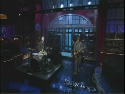 No Age - "Fever Dreaming" on Late Show with David Letterman