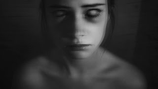 Creepy Little Girl Talking & Singing / Halloween