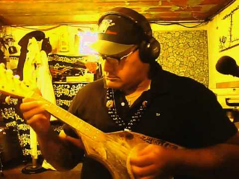 ua rere te manu solos uku