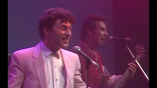 Mondo Rock - A Touch of Paradise (live in Sydney)