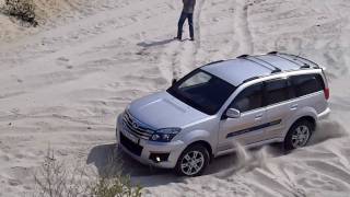 preview picture of video 'Great Wall Hover H2 и H3 & Kia Sportage 1 in quartz sand (HD)'