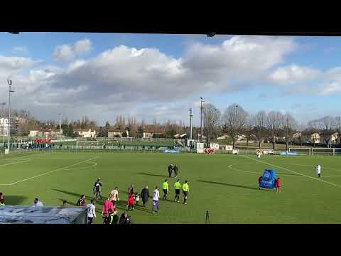 SFC Neuilly Sur Marne - Le Pays Du Valois US entrée des joueur stade Georges Foulon 06/12/2025