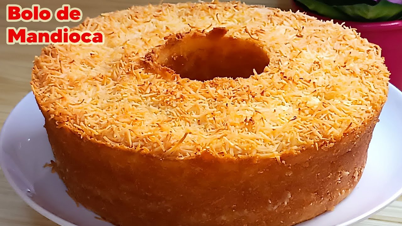 Se você tem um liquidificador faça esse maravilhoso BOLO DE MANDIOCA sem farinha de trigo e lactose!