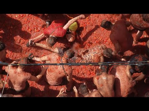 Фестивалът Томатина в Испания