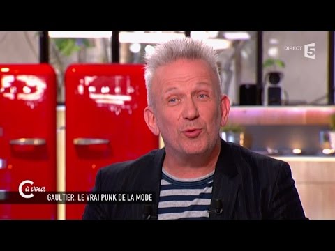 Jean-Paul Gaultier et son ami d'enfance Jean Teulé - C à vous - 07/05/2015