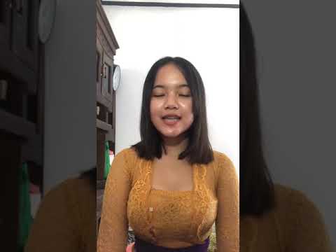 Introduce myself - Ni Made Putri Lia Indira Dewi