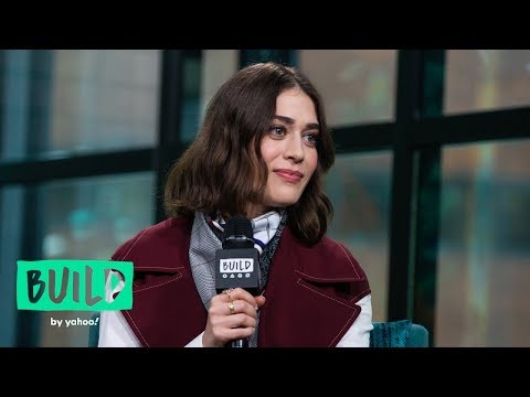 Lizzy Caplan's Take On Annie Wilkes In "Castle Rock" Was A Difficult But Rewarding Role