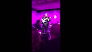 The Voice finalist Jesse Larson performing “Let’s go crazy”, originally done by Prince.  May he RIP.