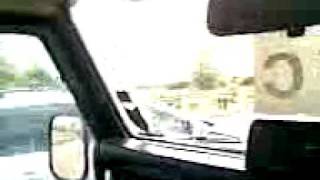 preview picture of video '22 years old Land Rover Defender 110 - Extreme speed on French  motorway'