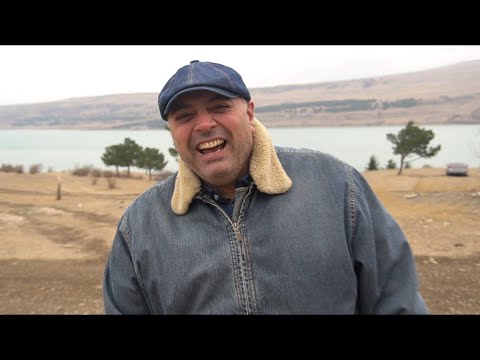 Три девушки едут в поезде. Анекдот смешной!