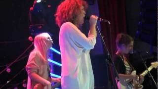 Those Dancing Days - Help Me Close My Eyes (Live at Debaser 2011)