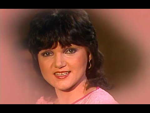 Marcela Králová - Láska k nám přilétá (Amour défendu) (1984)