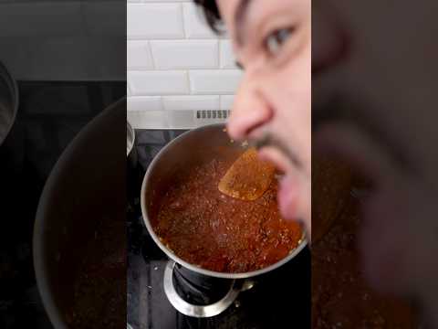 Recette Sauce bolognaise maison qui mijote tout doucement