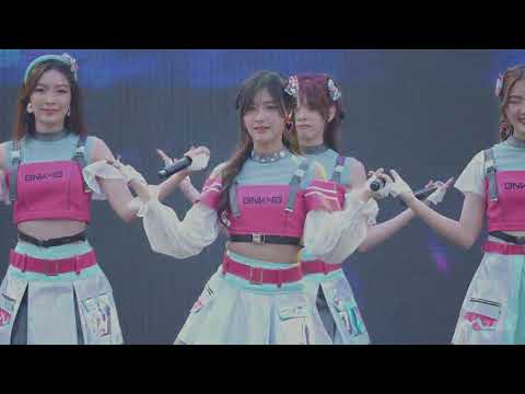 BNK48 Gygee - Warota People @ BNK48 13th Single "Iiwake Maybe" First Performance [4K 60p] 230226