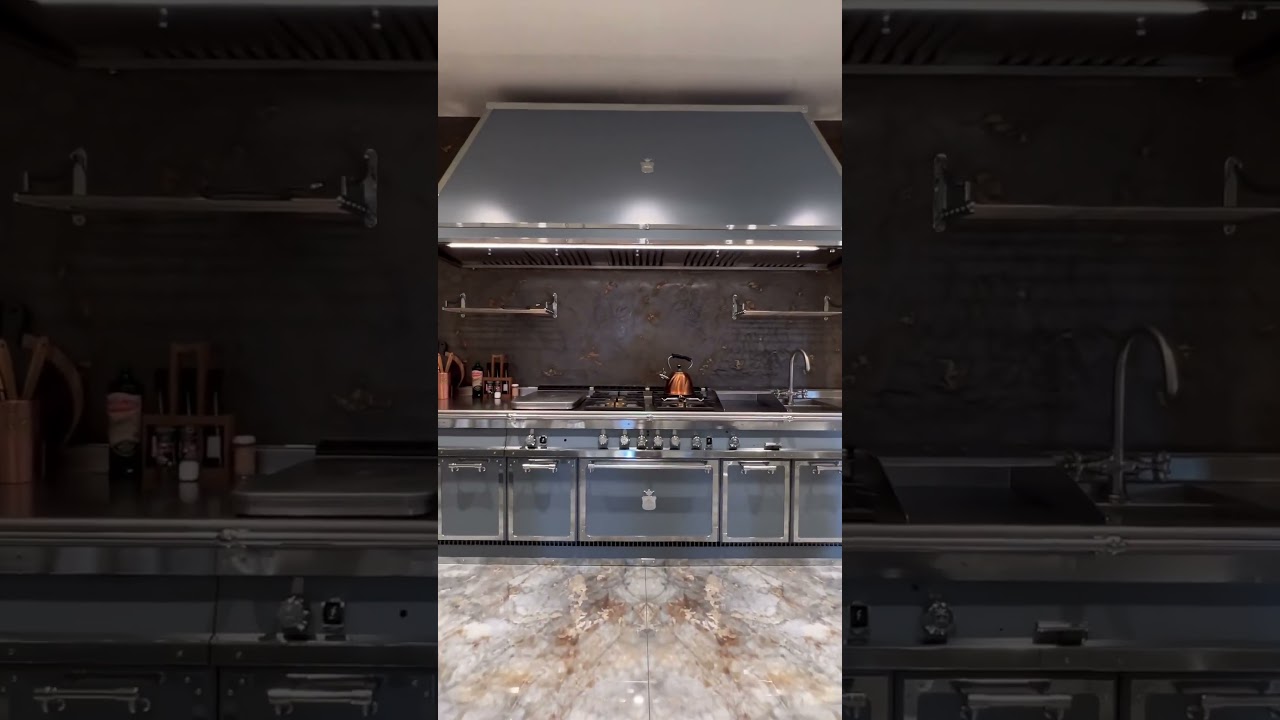 A Million Dollar Kitchen😱 #kitchen #kitchendesign