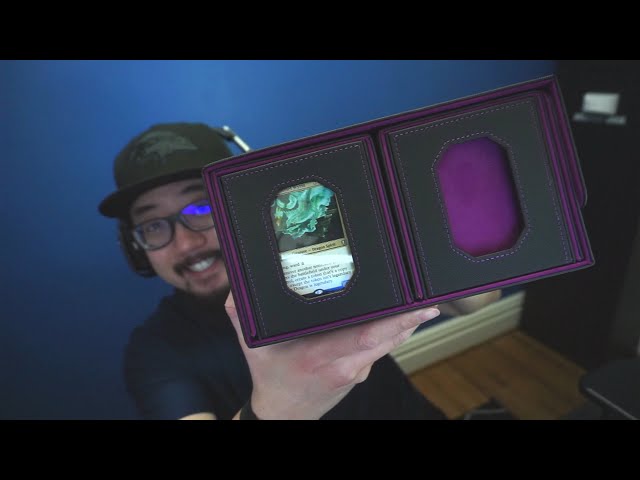 Vídeo relacionado con Egyndior MTG - Caja de tarjetas para pantalla de comandante, capaz de contener hasta 150 tarjetas, compatible con TCG/OCG/YGO/PTCG piel sintética caja de tarjetas de memoria (azul)
