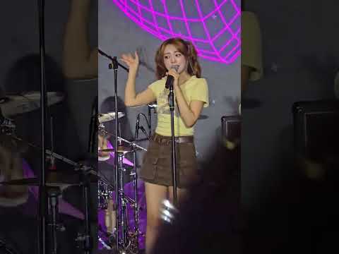 260817 QWER 이시연 DISCORD, 자기소개 세로직캠 in TFT와일드팬페스트