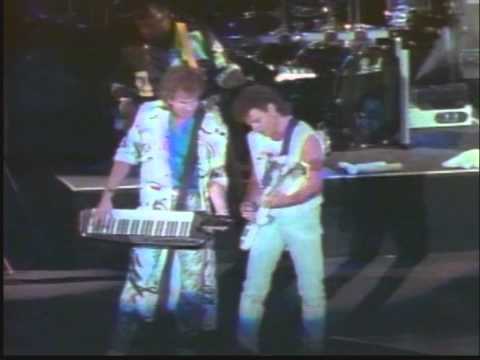 Videoclip de Raised on Radio — Journey