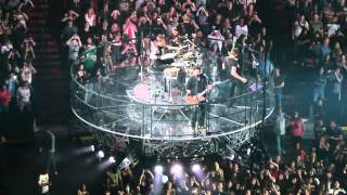 Nickelback- Bottoms up - Live.mpg