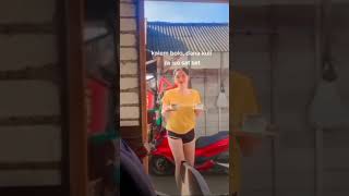 Download lagu Ngopi mbak #shorts #kopi #cantik mp3