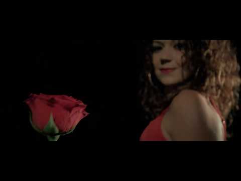 Ma Reine -SamuelL's feat Isma Doction