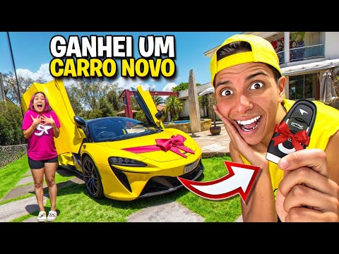 GANHEI UM CARRO DE PRESENTE DA MINHA NAMORADA *Os Rosa gostaram ?
