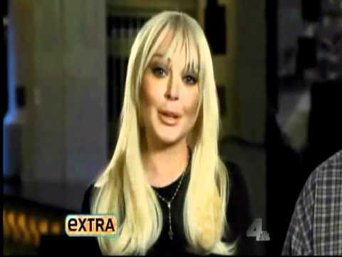 Extra: Lindsay Lohan Jarring new look. Plastic Surgery?